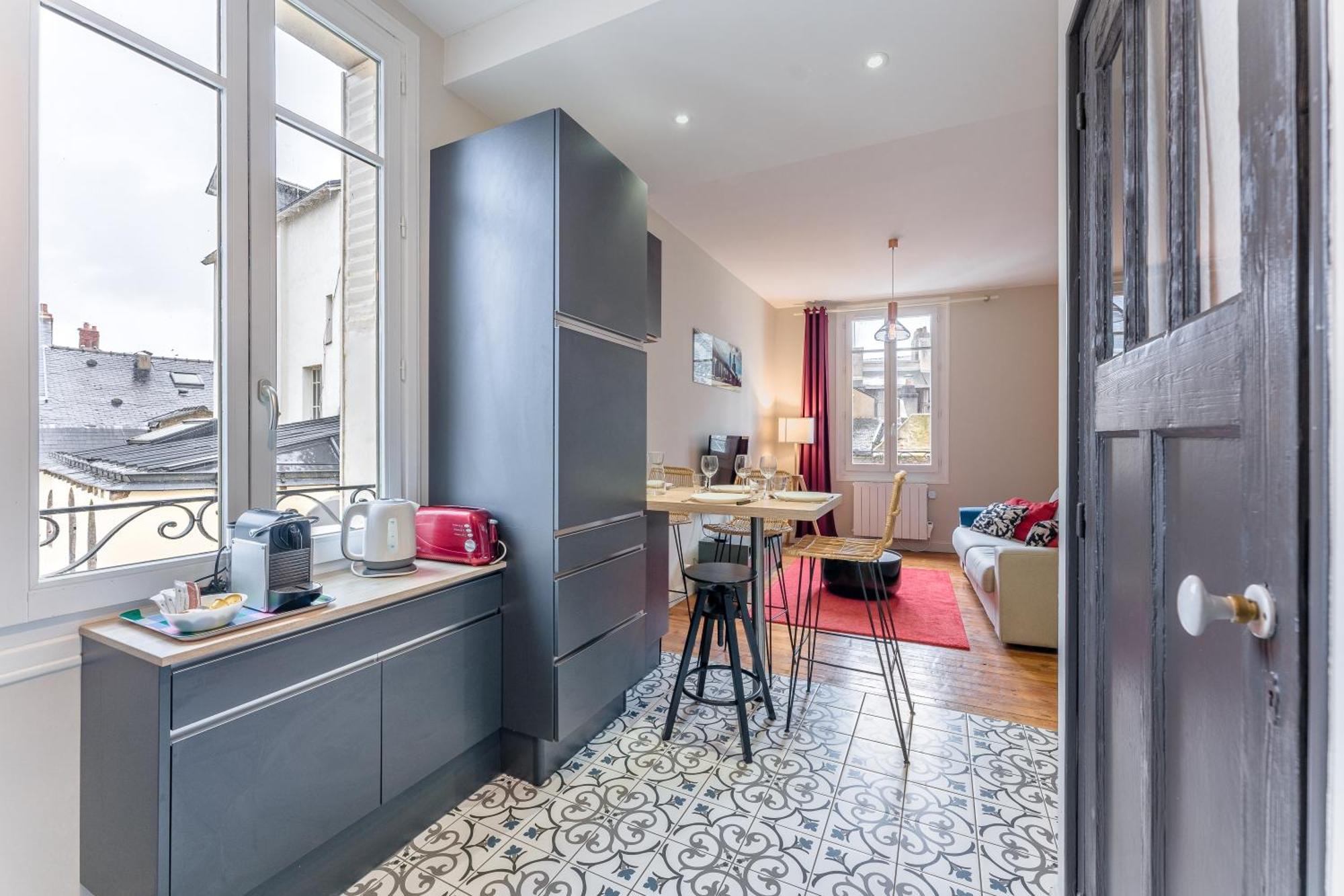 Le Petit Bacchus - Au Coeur De Nantes Apartment Luaran gambar